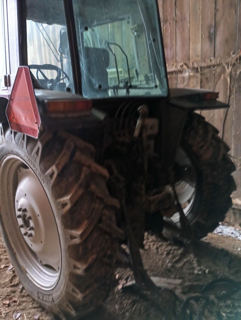 Massey Ferguson 3050