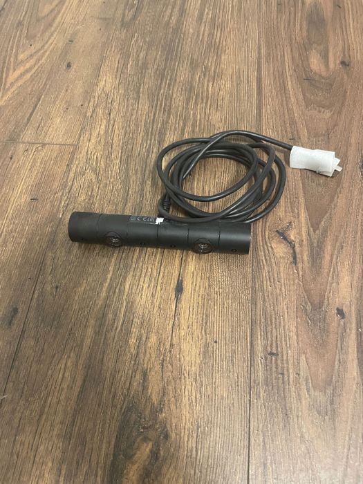 Sprzedam ps4 pro 1tb w dobrym stanie wizualnym i technicznym