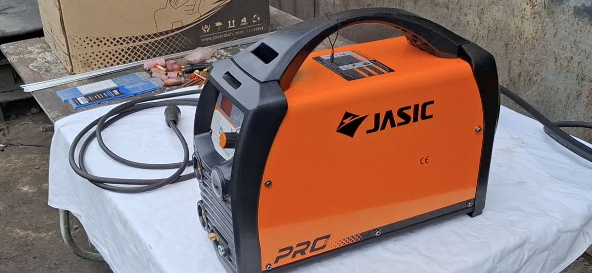 Jasic TIG-200P AC/DC (E201)
