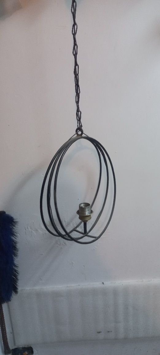 Lampa  wisząca loft art-deco metaloplastyka żyrandol