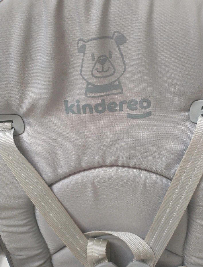 Krzesełko do karmienia dzieci 3w1 marki Kindereo