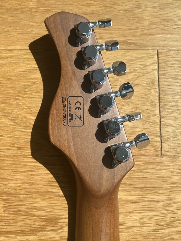 Sire Larry Carlton S7 - reservado