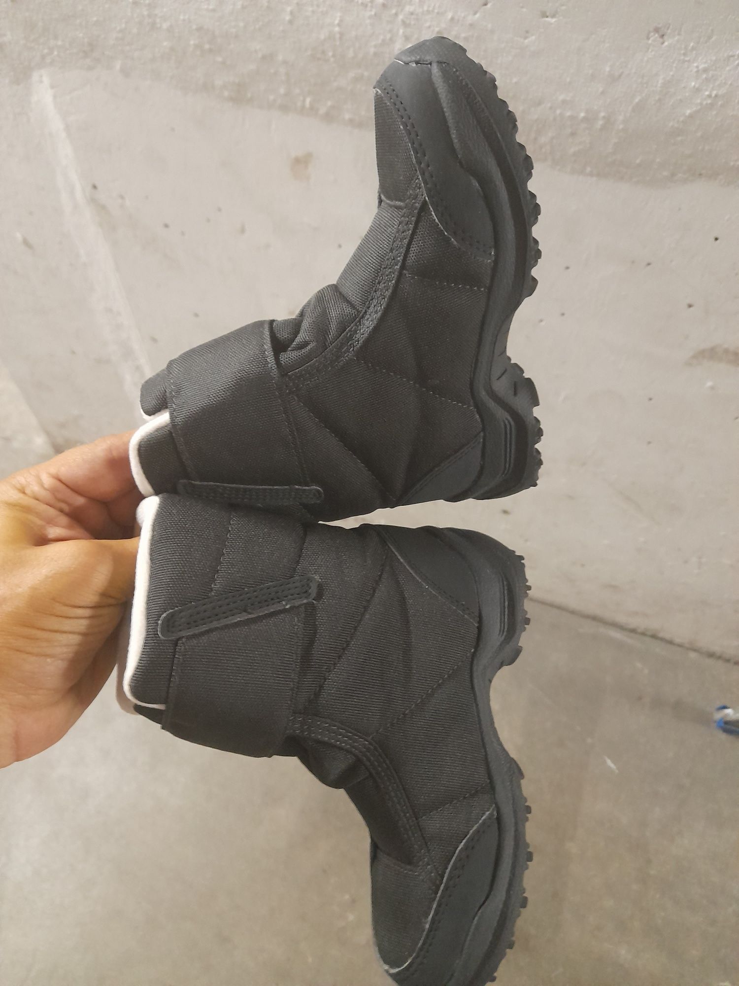 Botas de criança para neve 35