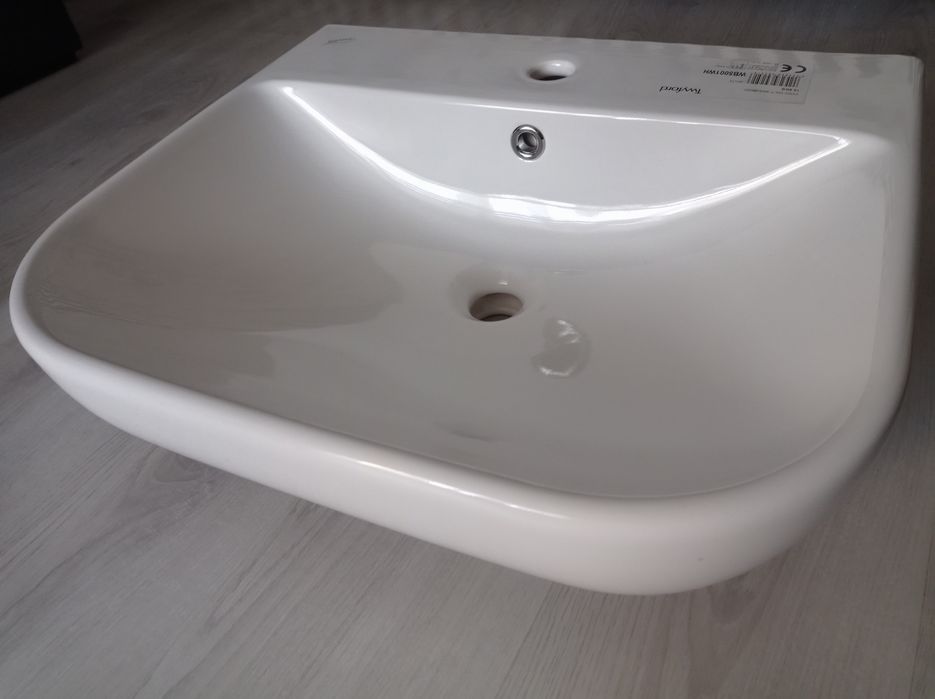 Sprzedam Umywalkę ceramiczną 55×48 cm – nowa, Twyford / Keramag