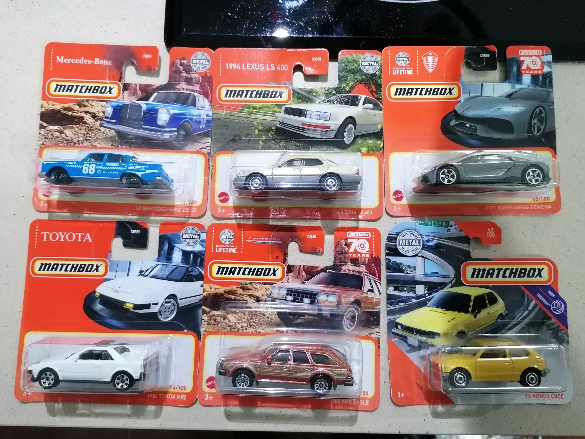 Hot Wheels e Matchbox vários modelos