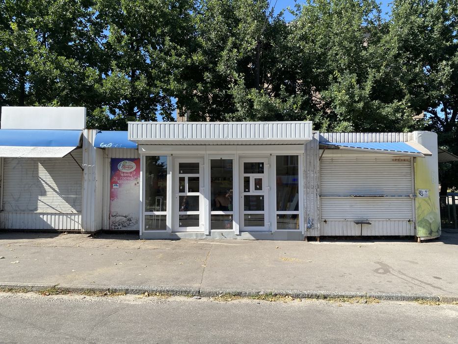 Сдам в аренду киоск в торговом ряду на Брюллова