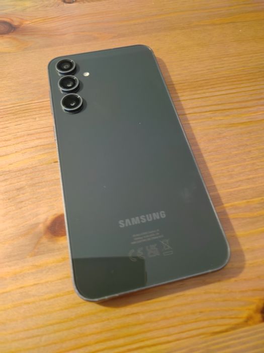 Samsung S23fe 8/128gb