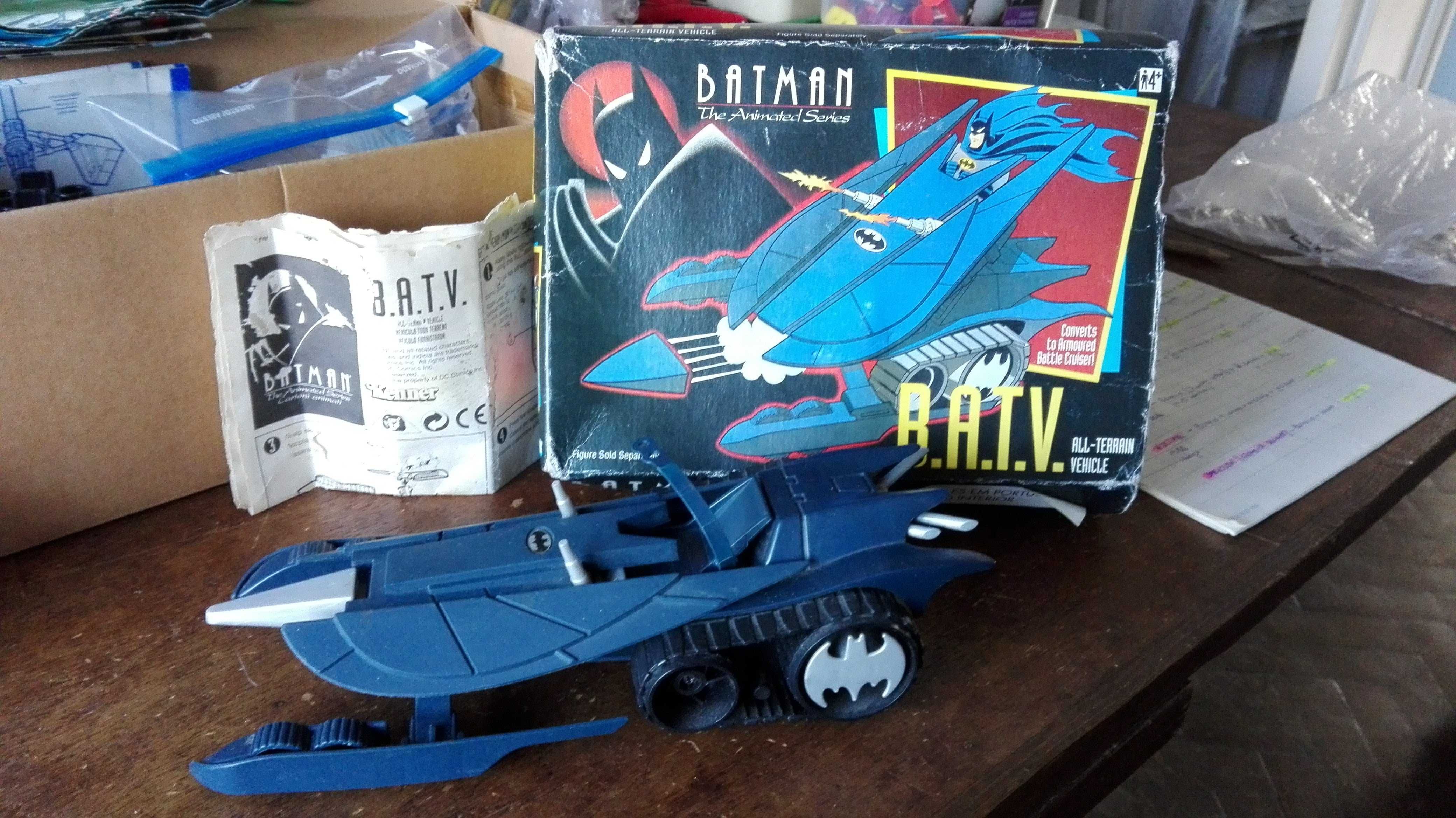 Batman action figure e veiculo anos 90