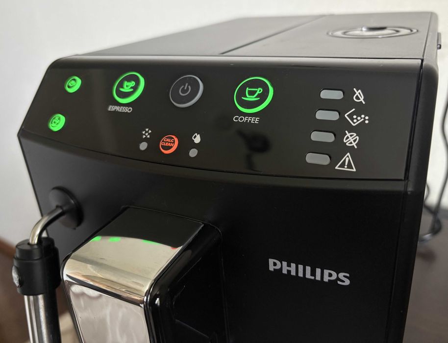 Кофеварка Saeco Minuto з капучінатором кофемашина кавоварка