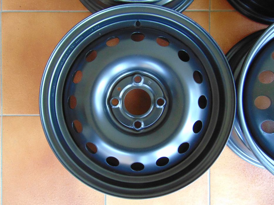 Felgi Stalowe 15'' 5,5x15 ET50 MICRA K12 K13 03-17 kpl.