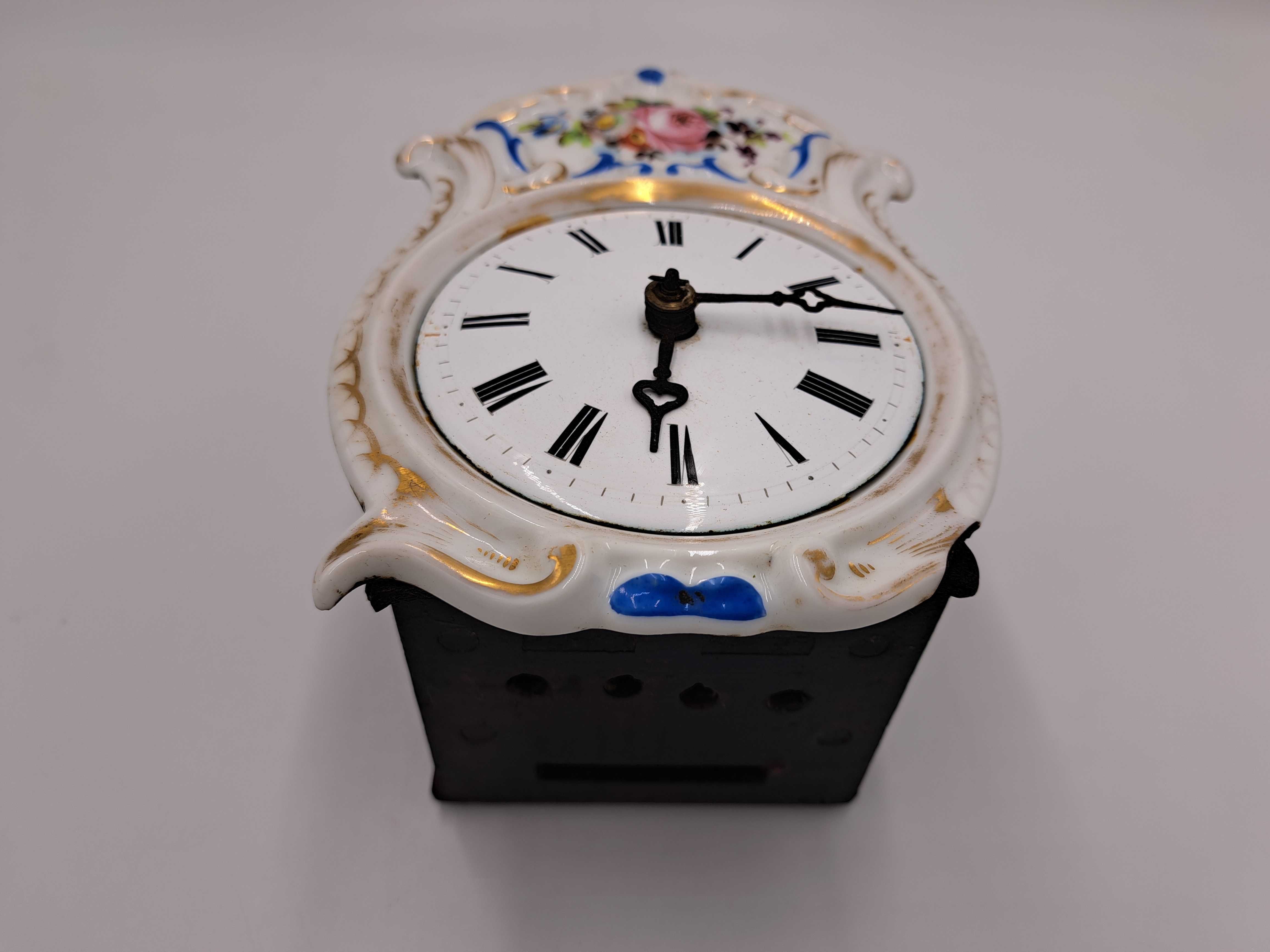 Zegar mechaniczny ścienny Szwardzwaldzki porcelanowy XIX