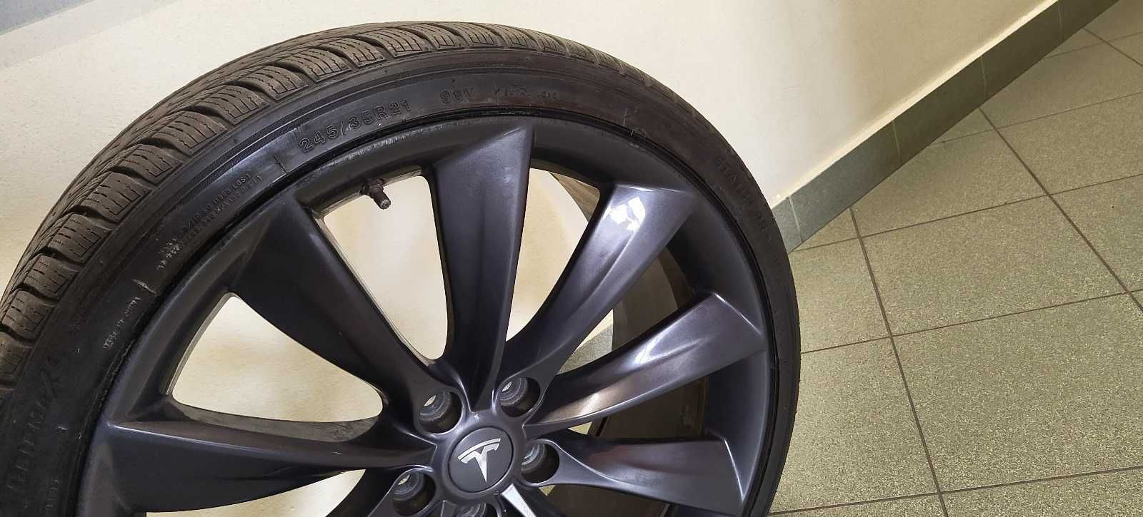 Sprzedam oryginalne alufelgi 21" do Tesli Model S z oponami zimowymi