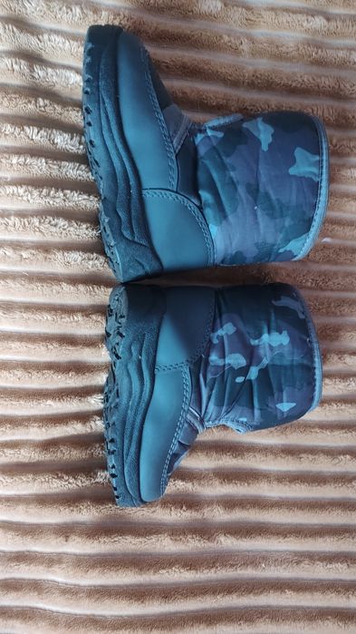 Зимове взуття універсальне