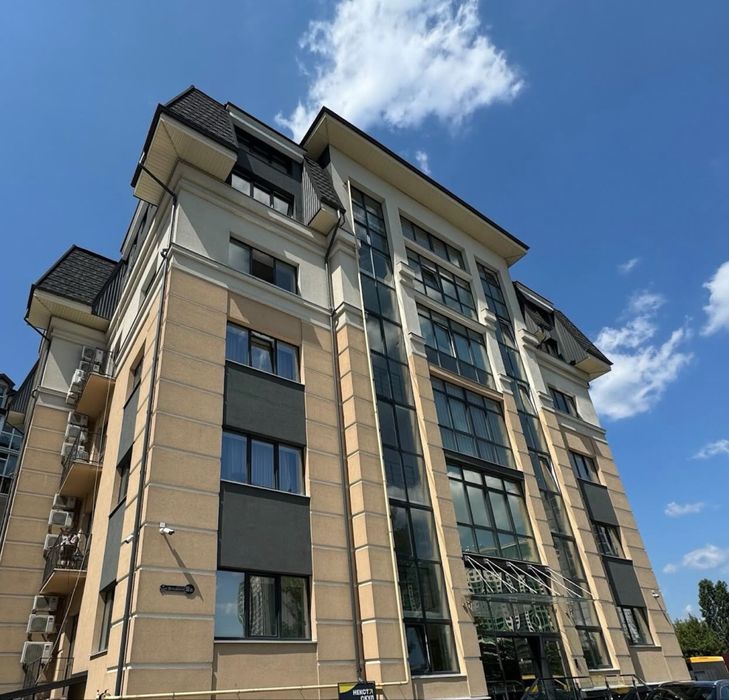 Оренда візажного столика / стіл бровіста ( є ГЕНЕРАТОР)