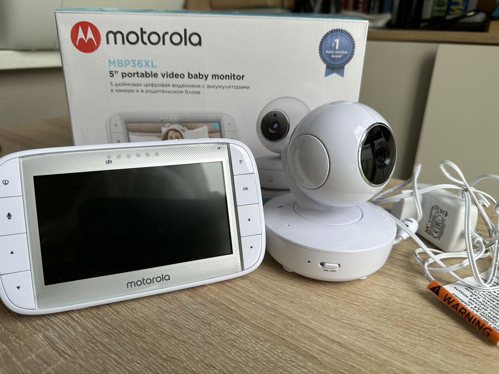 Відеоняня Motorola Nursery VM36XL