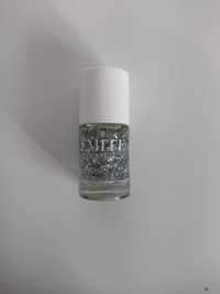 Lakier z drobinkami srebrny EMITÉ - Silver Glitt