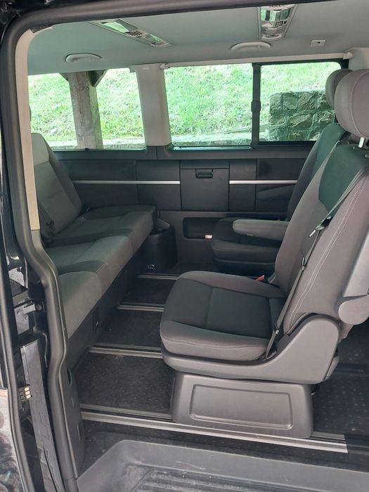 VW MULTIVAN 4motion Manual hak