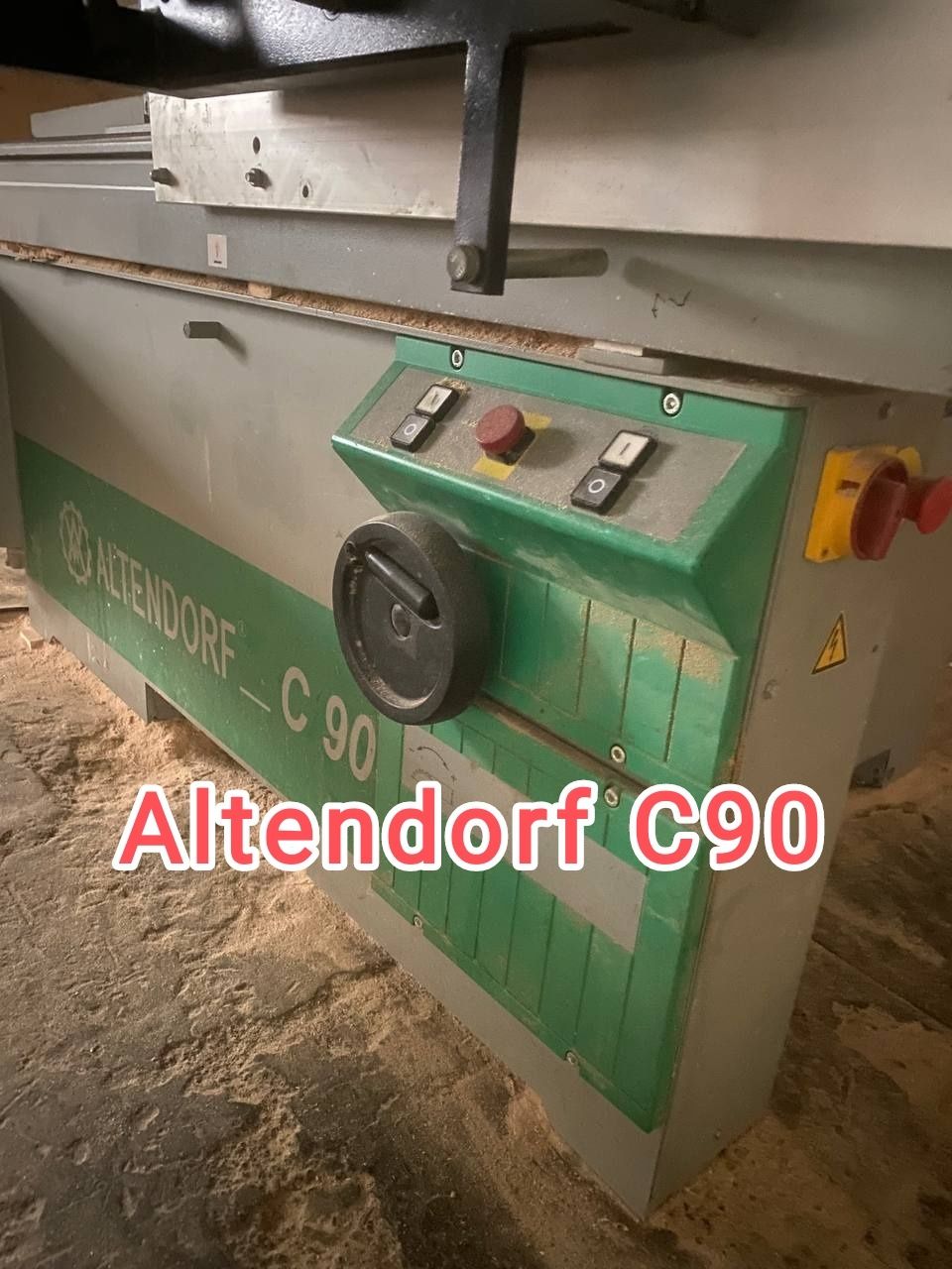 Форматно-раскроечный станок Altendorf C90 + швейная машинка. Срочно.