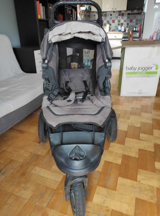 Wózek spacerowy Baby Jogger City Elite