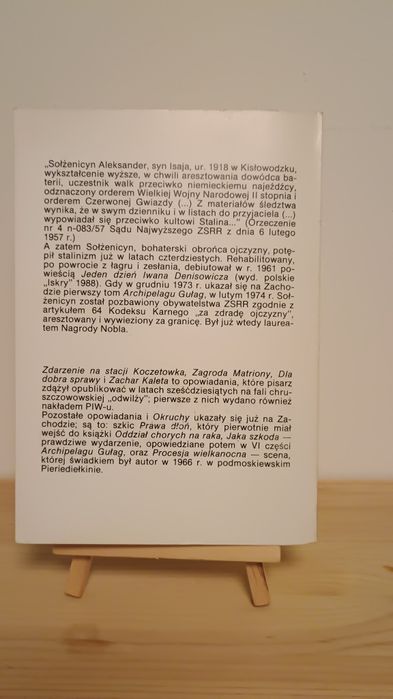A. Sołżenicyn. Zagroda Matriony i inne opowiadania. PIW, 1990r, wyd.I