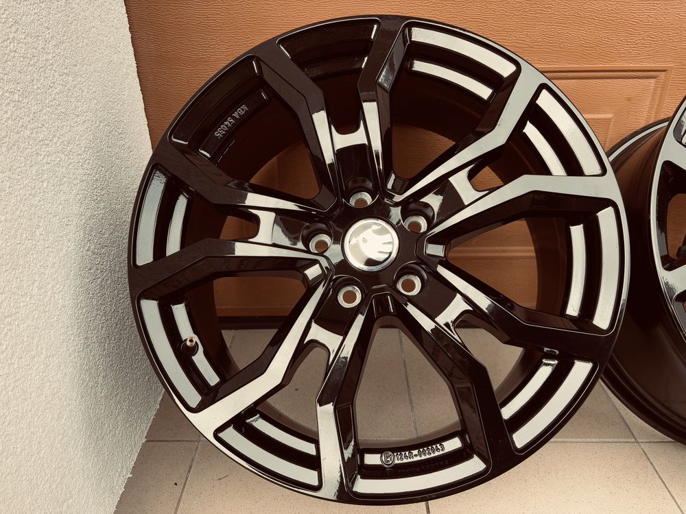 Felgi Koła 18" 5x112 SKODA VOLKSWAGEN • • PIĘKNE • •