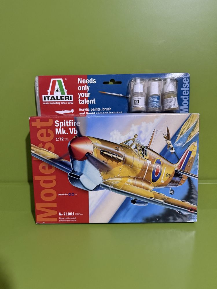 Replika kolekcjonerska Samolotu Spitfire Mk. Vb | Samolot Modelarski