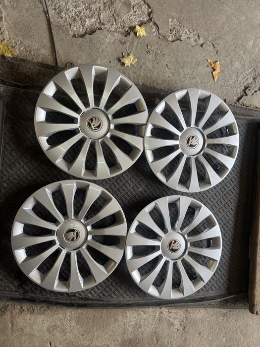 Колпаки  Skoda R15 оригинал 4шт