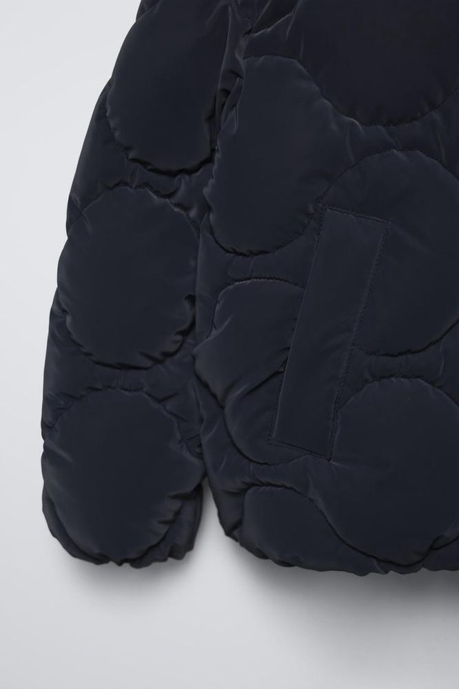 Стьогана Куртка zara