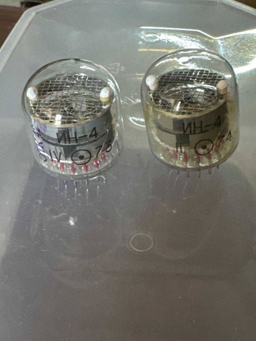 Індикаторна лампа ИН-4 ІН-4 радиолампа