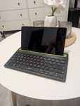 Tablet KRUGER&MATZ Eagle 1069 10.1" czarny z Klawiaturą BLOW