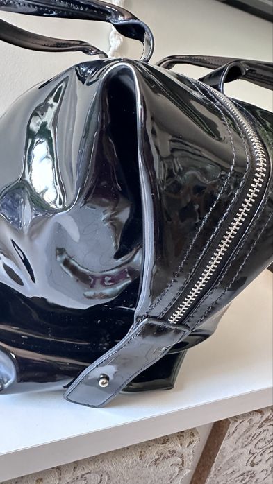 Mala quebramar preto verniz