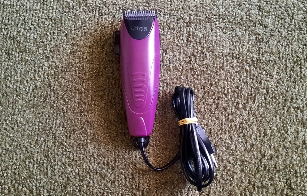 Машинка для стрижки Vitek VT-1351.