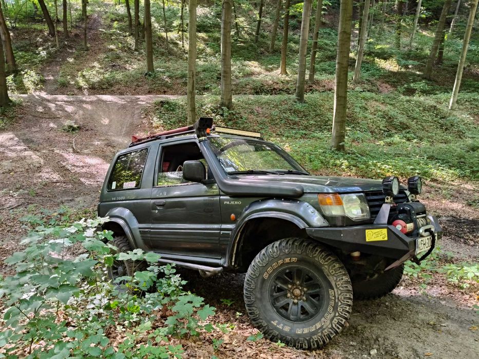 SPRZEDAM Pajero  II  3.0 V6  LPG
