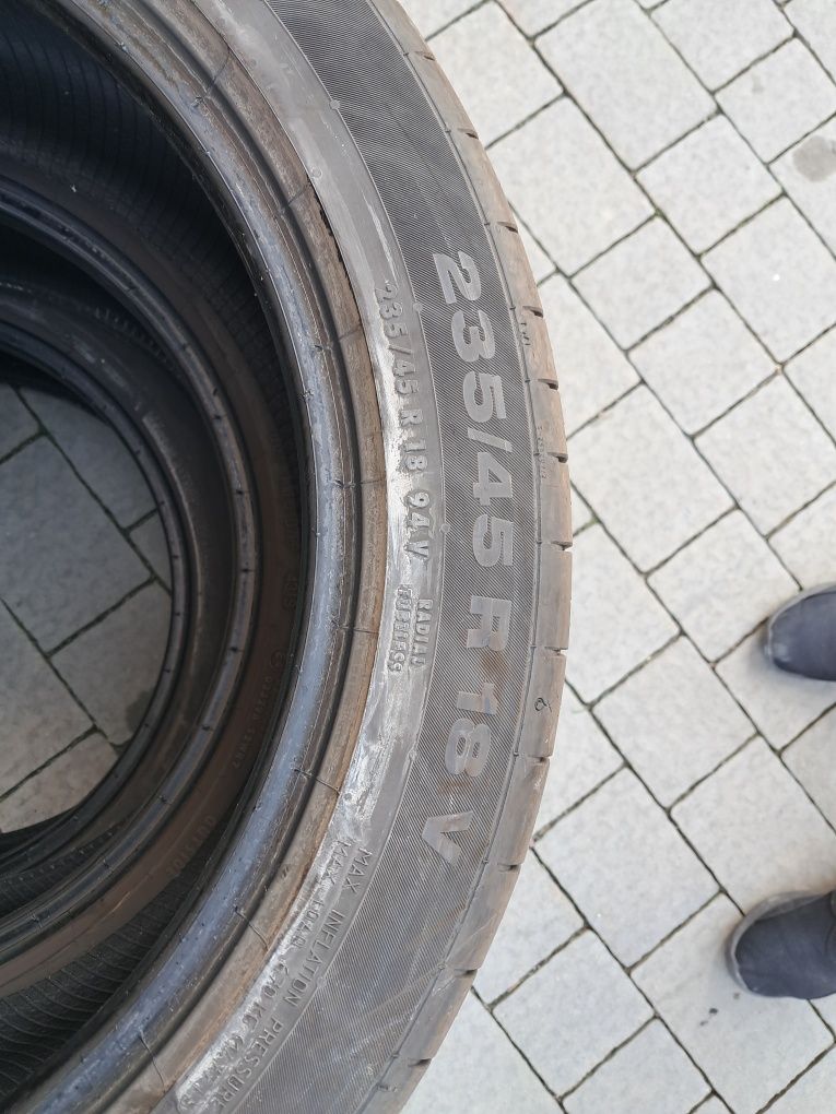 Opony letnie 235/45r18 continental