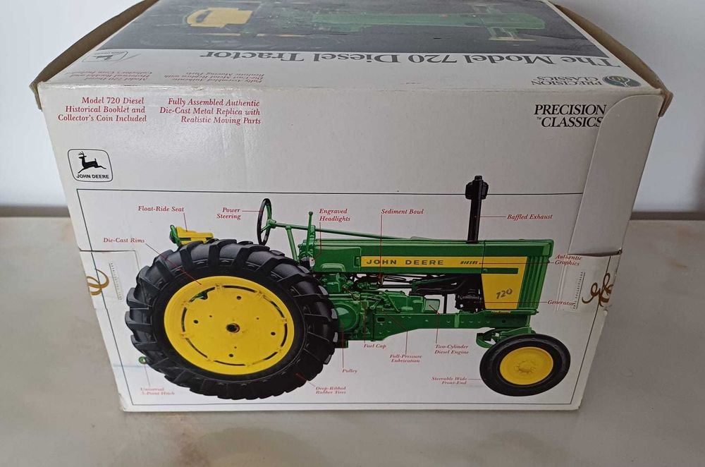 Miniatura The Model 720 Diesel Tractor John Deere Escala 1:16 RTL