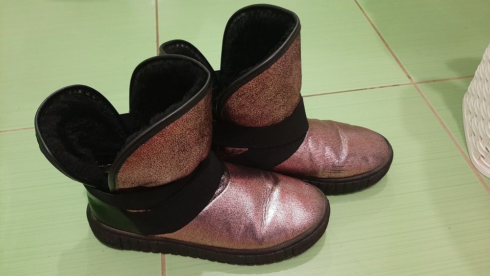 НАТУРАЛЬНЫЙматериал, угги, зима, на девочку 38р