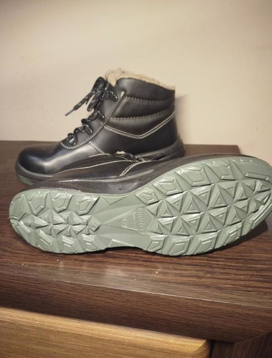 Зимові чоловічі черевики шкіряні 42 р 27.5 см