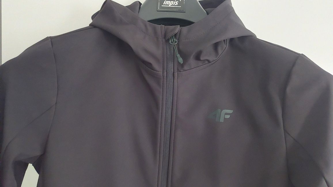 Kurtka softshell 4f rozm. 158 jak nowa