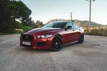 Jaguar xe r-sport 2.0 180cv