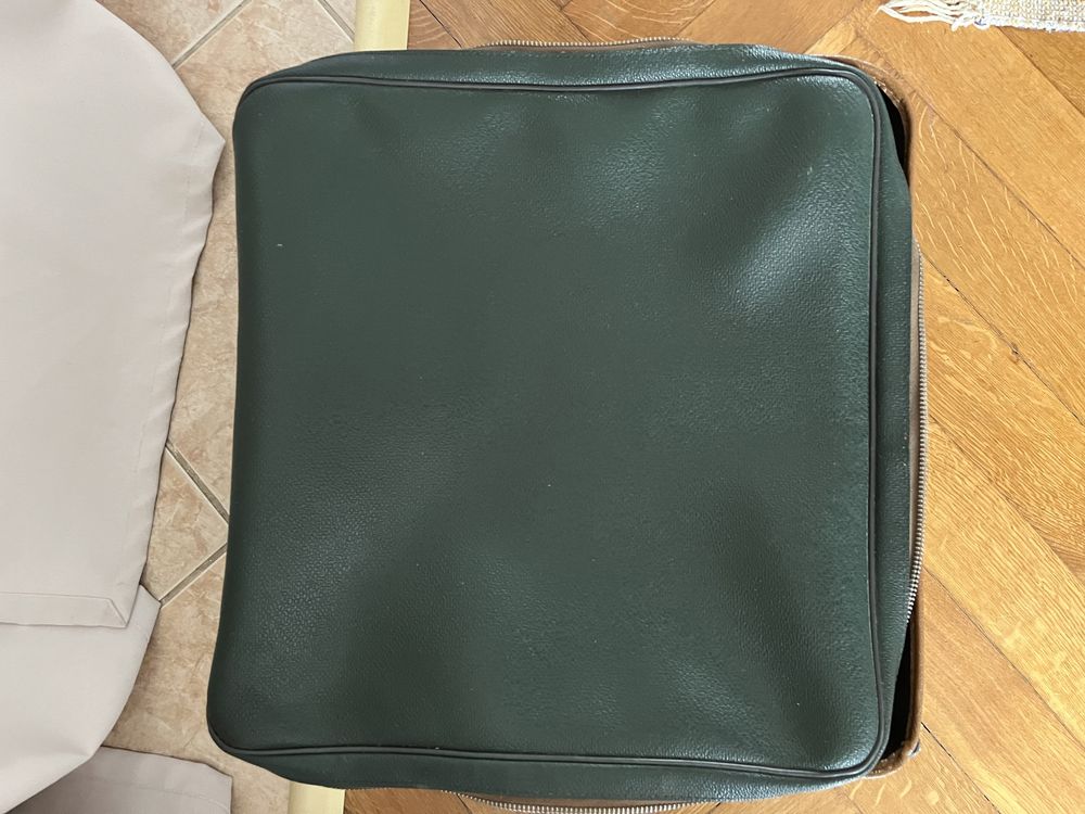 Walizka vintage szara nowa i zielona uszkodzona