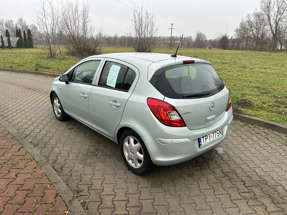 Opel Corsa D 1.4 B+G 2009rok