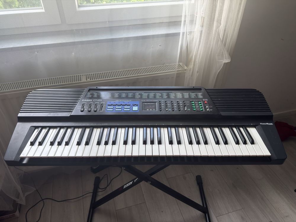 Keyboard casio CT-655
