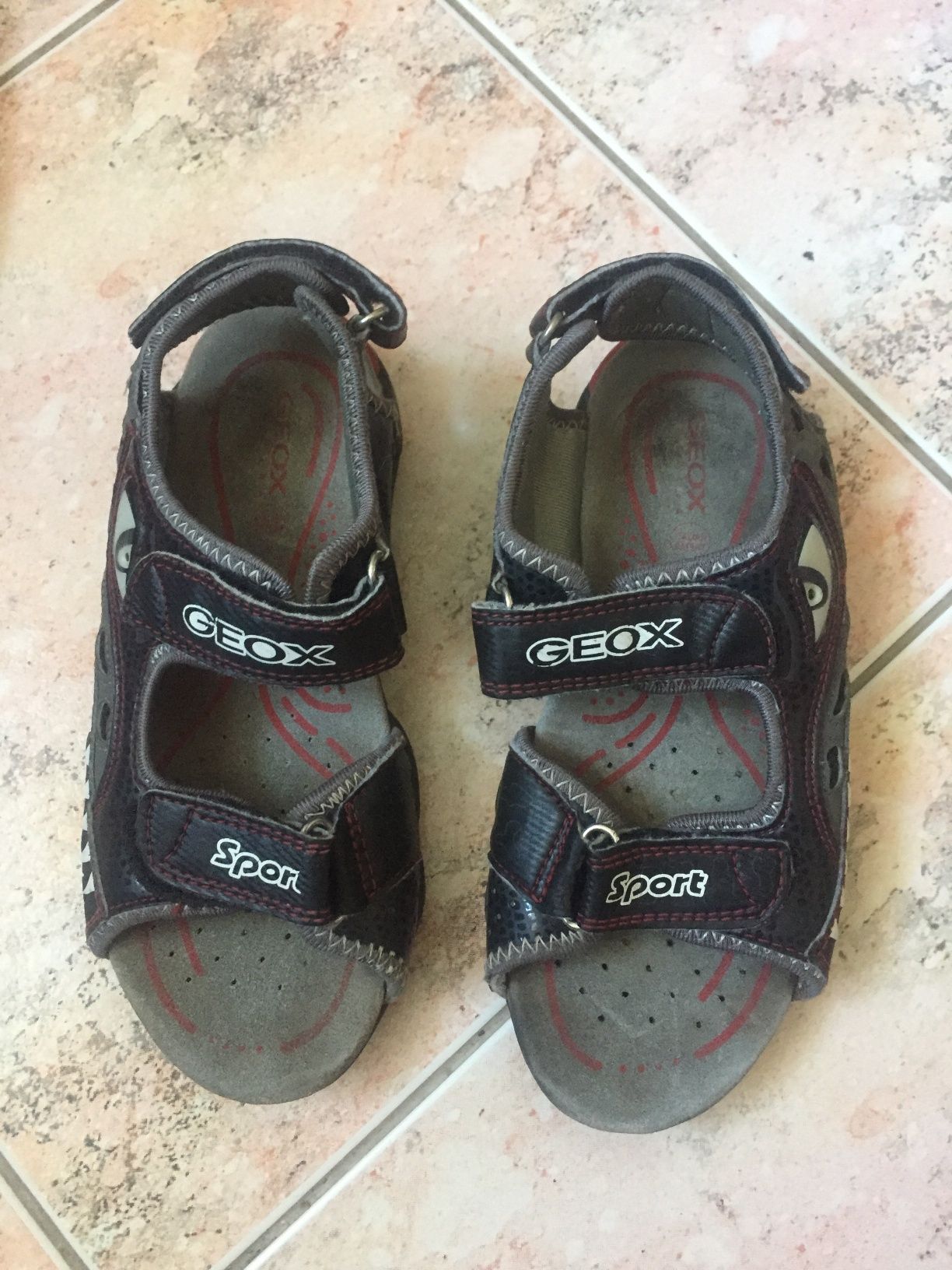 Sandałki firmy Geox chłopięce 33