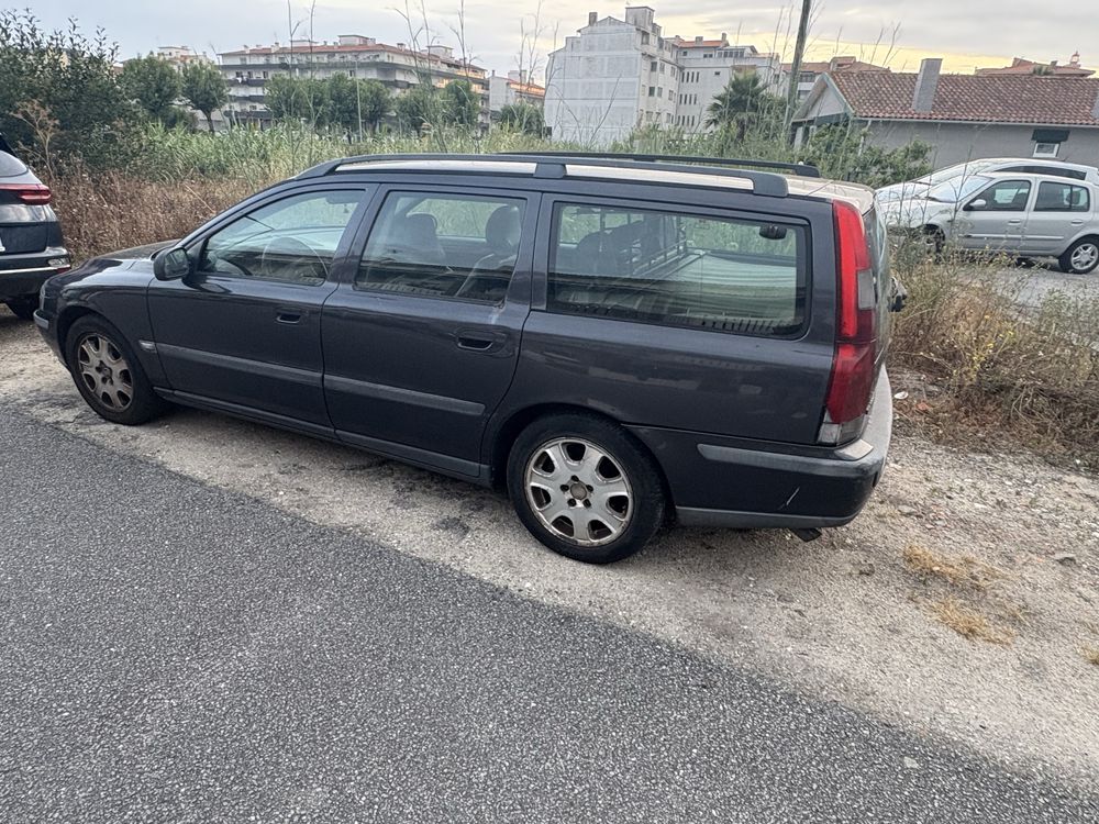 Volvo V70 2,5 Diesel 140 Cv