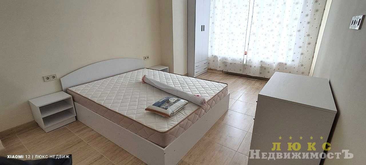 Сдам большую двухкомнатную квартиру Клаб Марин, Дача Ковалевского