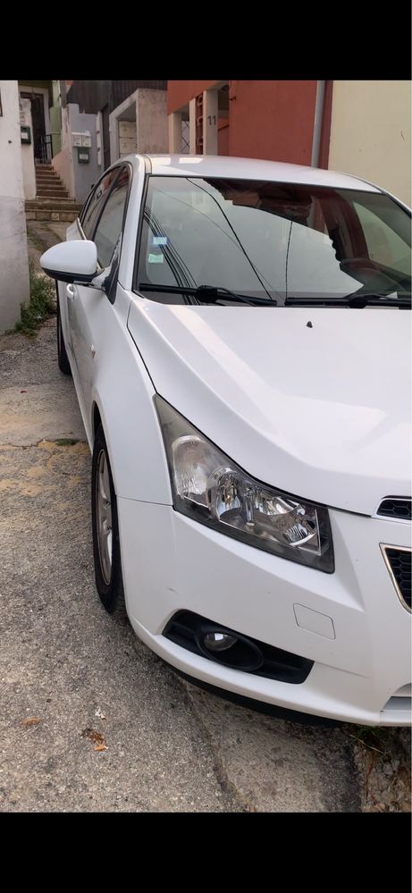 Cruze com GPL por 6.000.00Carro muito economico.