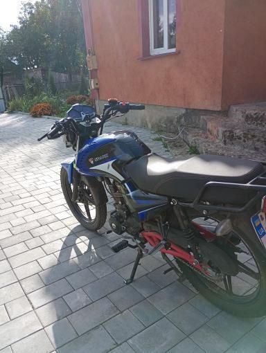 Мотоцикл спарк 150
