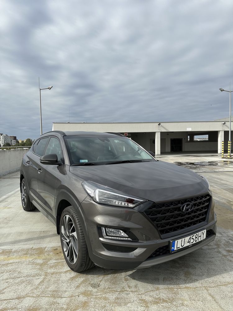 Hyundai Tuscon-bezwypadkowy, garazowany, stan idealny.