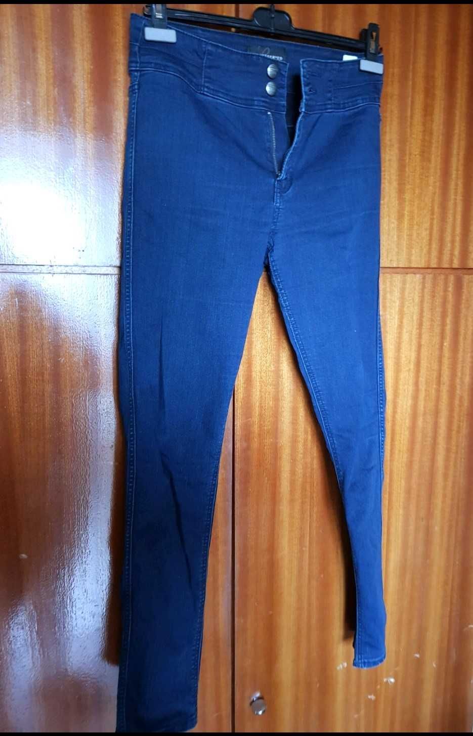 Skinny jeans reserved  36