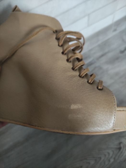 Botki koturny Stradivarius 37